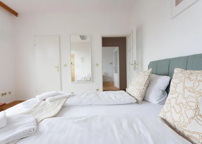 Apartment Familien- Und Gruppenparadies Platz Für 12 Gäste Wien
